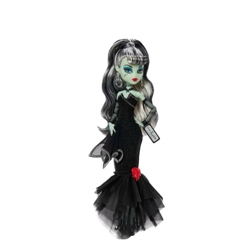 Mattel Barbie Frankie Doll - Green, Black & Silver Accents - Picture 4 of 5